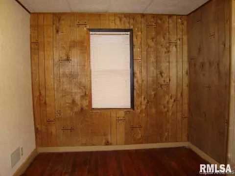 2445 S 10th St, Springfield, IL 62703 photo 9