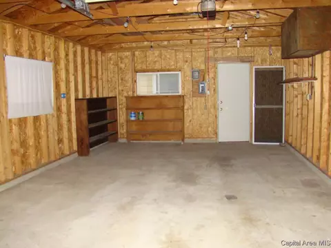 2445 S 10th St, Springfield, IL 62703 photo 13