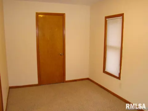 2432 S 10th St, Springfield, IL 62703 photo 12