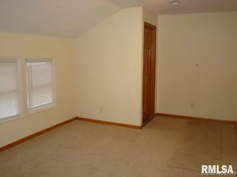 2432 S 10th St, Springfield, IL 62703 photo 10