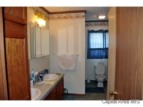 1325 4th St, Pawnee, IL 62558 photo 7