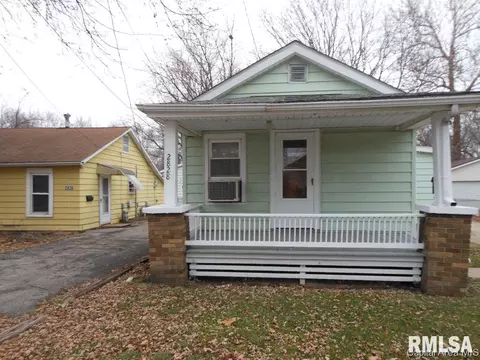 2828 S 12th, Springfield, IL 62703 photo 1