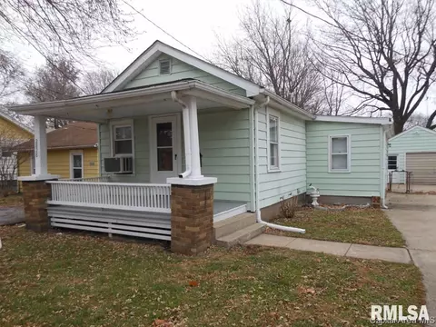 2828 S 12th, Springfield, IL 62703 photo 2