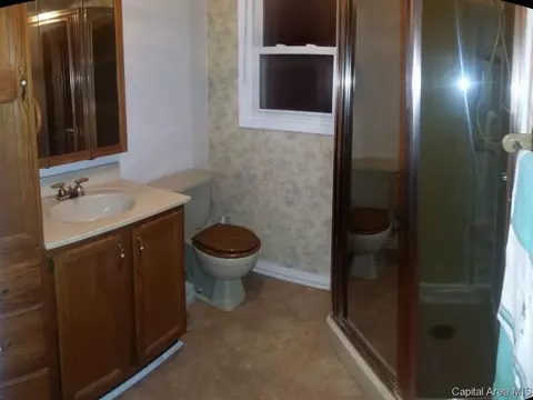 2400 Eastview Dr, Springfield, IL 62702 photo 8