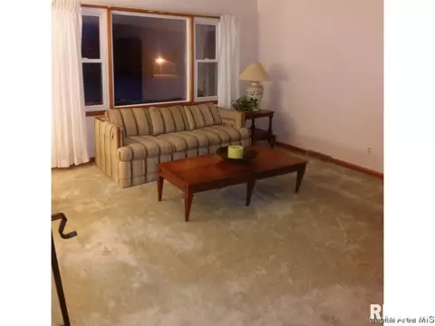 2400 Eastview Dr, Springfield, IL 62702 photo 3