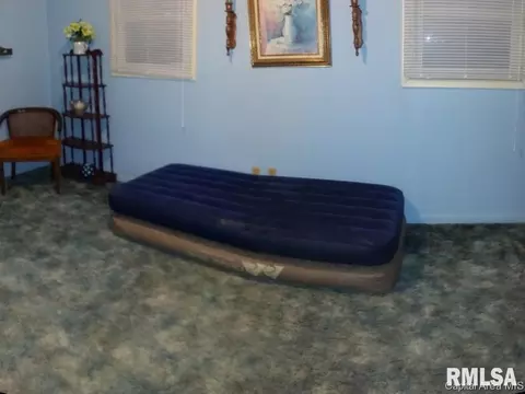 2400 Eastview Dr, Springfield, IL 62702 photo 11