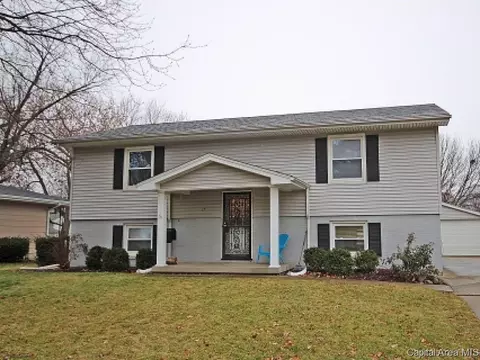 17 Kirkley Ln, Springfield, IL 62704 photo 2