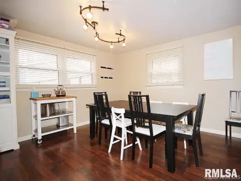 17 Kirkley Ln, Springfield, IL 62704 photo 6