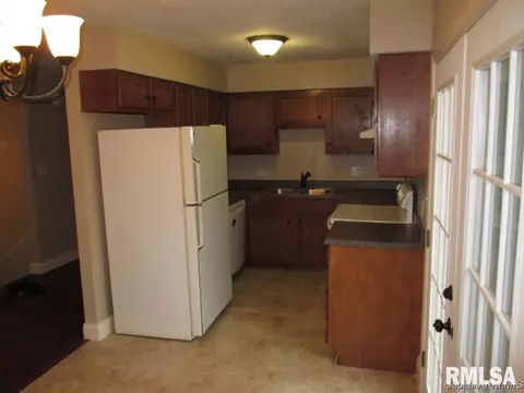 2112 Skipton Rd, Springfield, IL 62702 photo 7