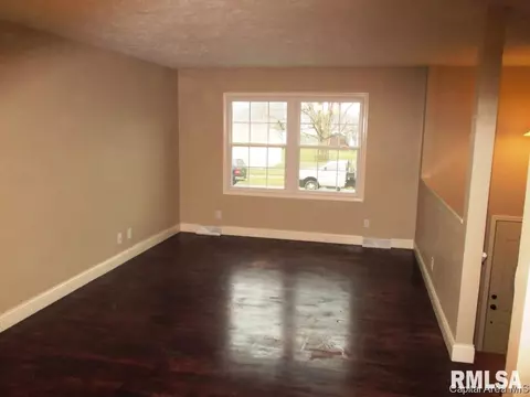 2112 Skipton Rd, Springfield, IL 62702 photo 5