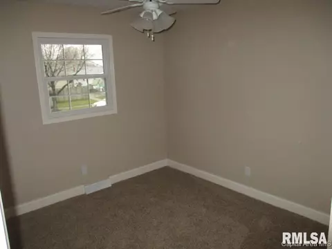 2112 Skipton Rd, Springfield, IL 62702 photo 11