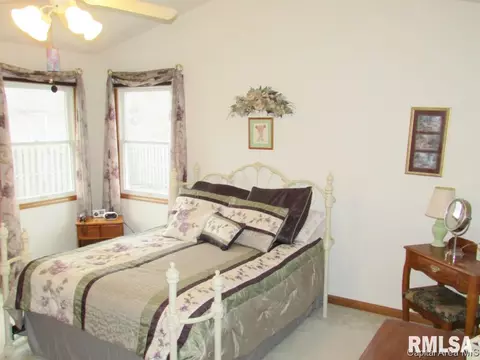 4210 Gissing Dr, Springfield, IL 62711 photo 7