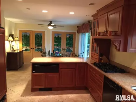 20 Oakwood, Springfield, IL 62707 photo 8