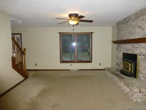 705 Teal Dr, Springfield, IL 62707 photo 3