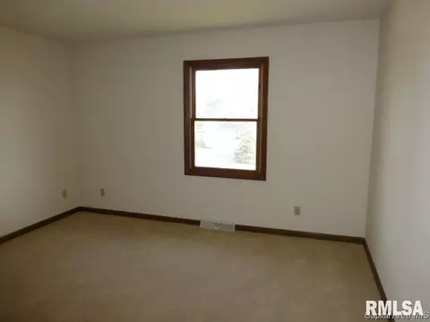 2405 Wembly Rd, Springfield, IL 62703 photo 8