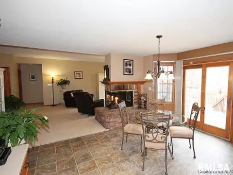 2012 Appleton, Springfield, IL 62711 photo 8