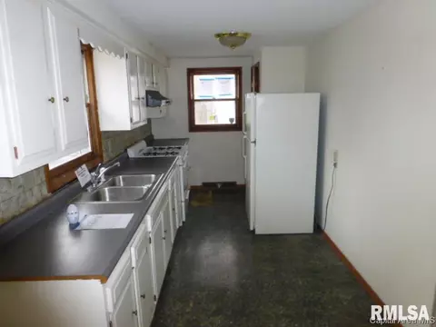 2407 S 5th Street St, Springfield, IL 62703 photo 7