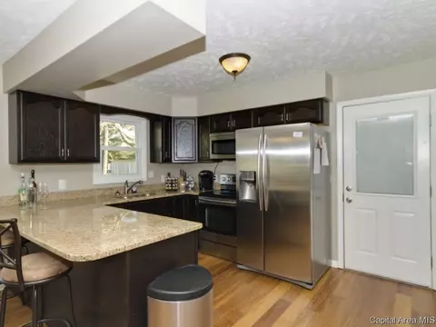 512 Vanderbilt Dr, Sherman, IL 62684 photo 14