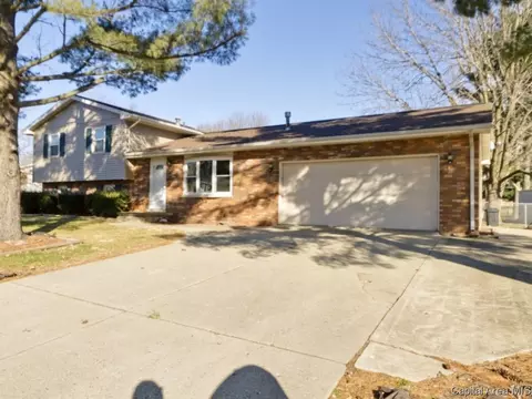 512 Vanderbilt Dr, Sherman, IL 62684 photo 25