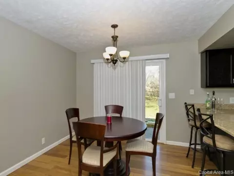 512 Vanderbilt Dr, Sherman, IL 62684 photo 20