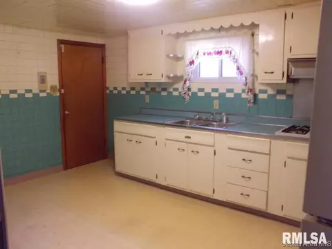 3250 Elm, Springfield, IL 62702 photo 14