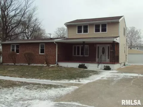 3360 Carman St, Springfield, IL 62703 photo 1