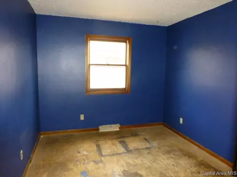 2225 Croydon Dr, Springfield, IL 62703 photo 9