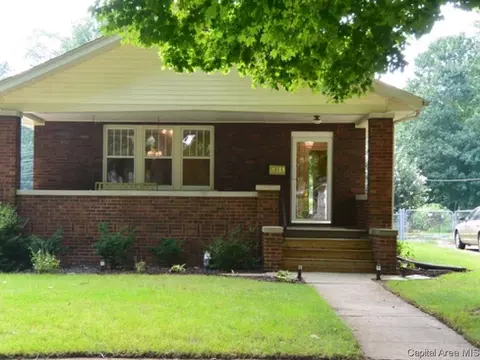 2033 S Park St, Springfield, IL 62702 photo 1