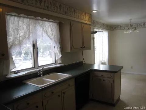 50 Interlacken, Springfield, IL 62704 photo 9