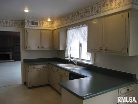 50 Interlacken, Springfield, IL 62704 photo 8