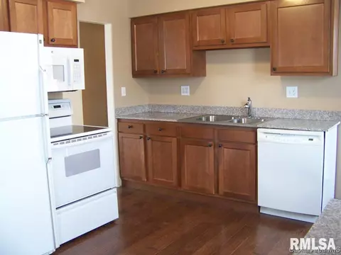 2109 Kaskaskia, Springfield, IL 62702 photo 7