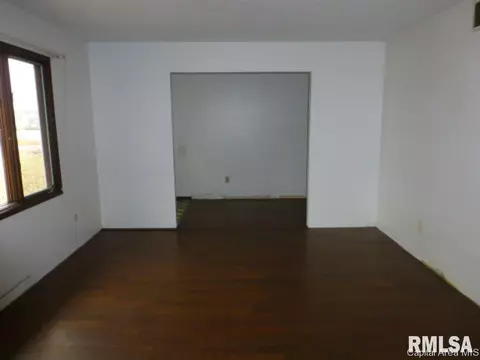 1 Longview Dr, Springfield, IL 62712 photo 3