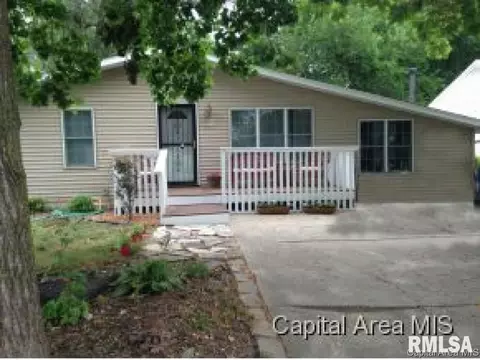 3202 Mars Ave, Springfield, IL 62707 photo 2
