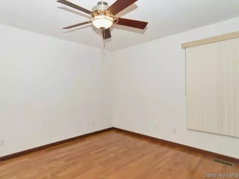 3212 Sequoia Dr, Springfield, IL 62712 photo 14