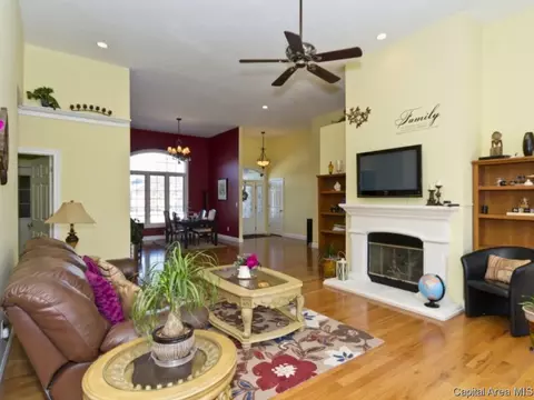 6424 Winterberry Ln, Springfield, IL 62712 photo 5