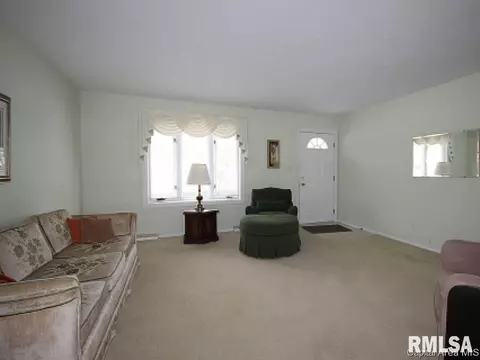 3208 St Francis, Springfield, IL 62703 photo 2