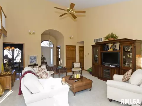 4000 Surry Place Ln, Springfield, IL 62711 photo 5