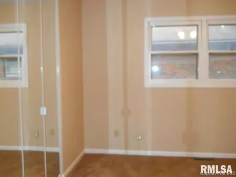 1227 Interlacken, Springfield, IL 62704 photo 10