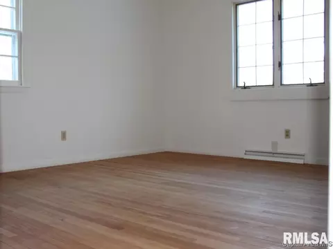 305 Whitefield Rd, Springfield, IL 62704 photo 5