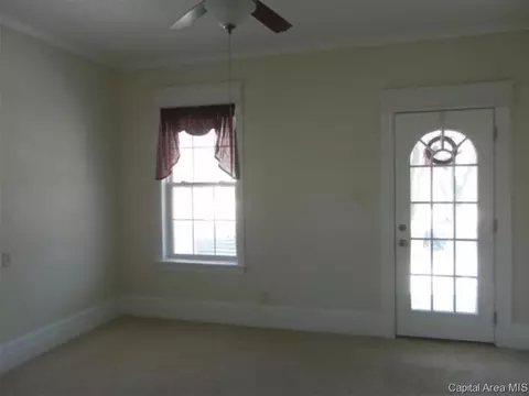 1501 S Pasfield St, Springfield, IL 62704 photo 3