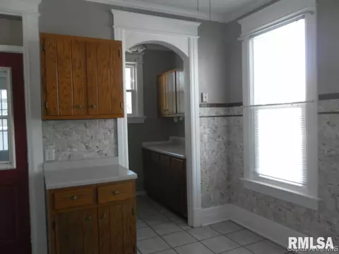 1501 S Pasfield St, Springfield, IL 62704 photo 8