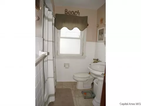 3232 S 5th St, Springfield, IL 62703 photo 8