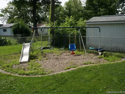3232 S 5th St, Springfield, IL 62703 photo 15