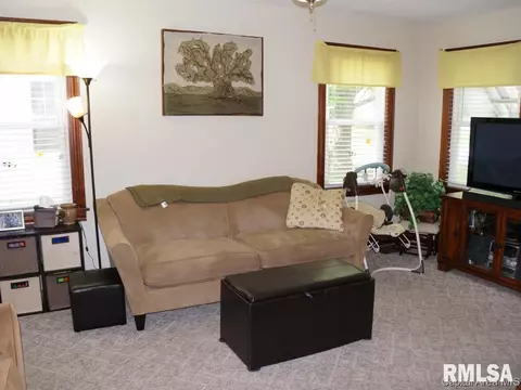 3232 S 5th St, Springfield, IL 62703 photo 10