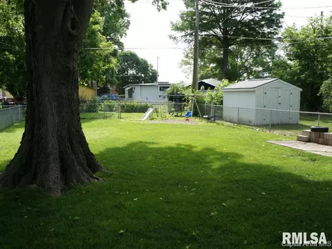 3232 S 5th St, Springfield, IL 62703 photo 11