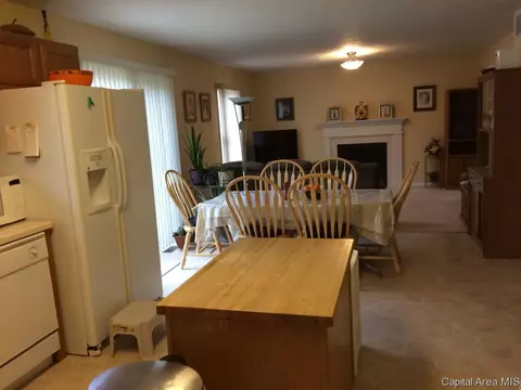 3820 Cranleigh Blvd, Springfield, IL 62712 photo 6