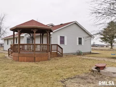 100 Post Rd, Virden, IL 62690 photo 23