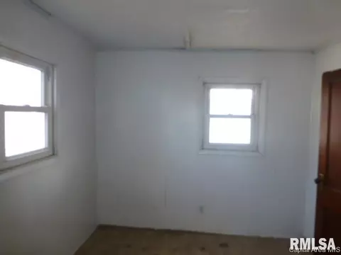 1630 E Cummins Ave, Springfield, IL 62702 photo 8