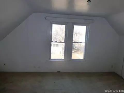 1630 E Cummins Ave, Springfield, IL 62702 photo 11