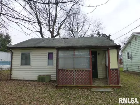3317 E Carpenter Street St, Springfield, IL 62702 photo 11